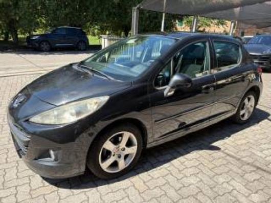 usato PEUGEOT 207