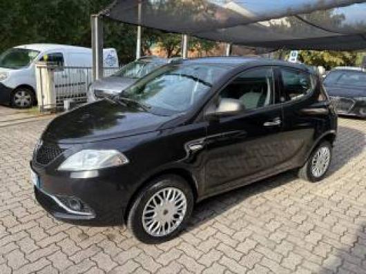 usato LANCIA Ypsilon