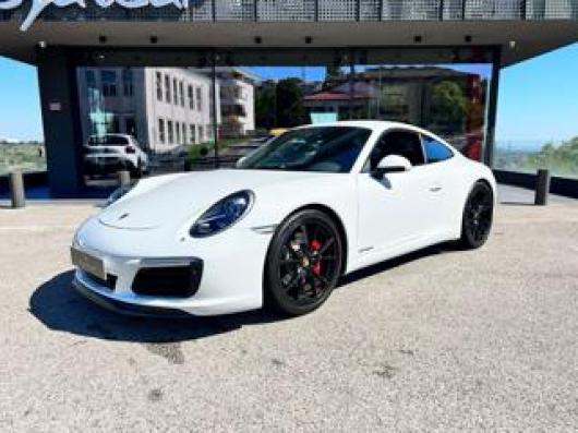 911