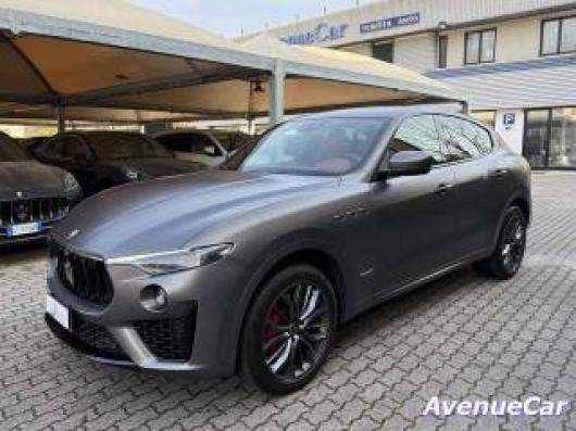 usato MASERATI Levante
