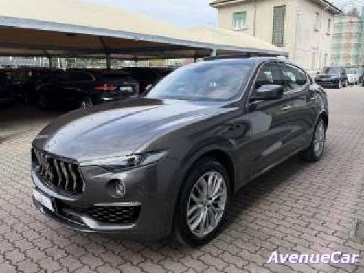 usato MASERATI Levante