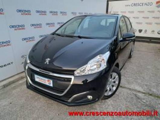 usato PEUGEOT 208