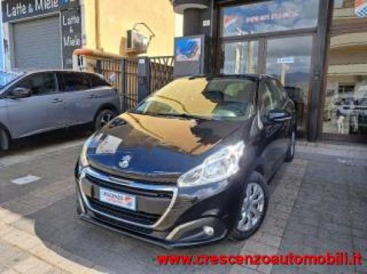 usato PEUGEOT 208