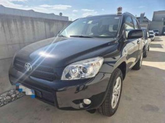 usato TOYOTA RAV 4 MY23