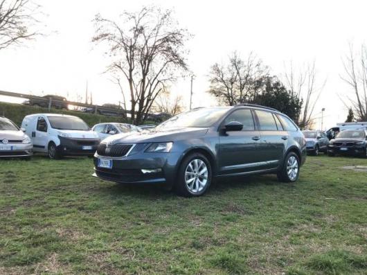 usato SKODA Octavia
