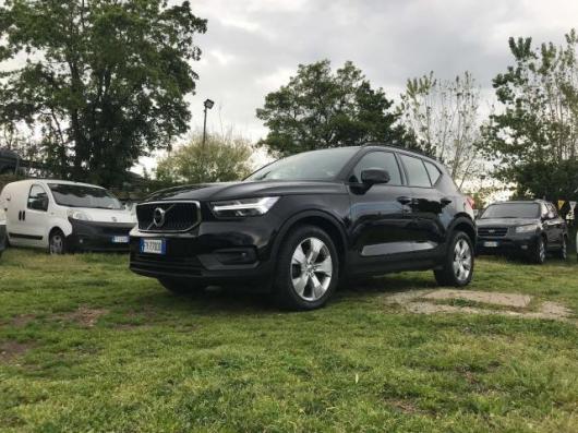 usato VOLVO XC40