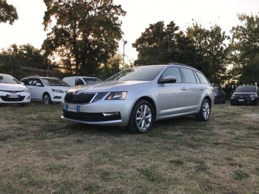 usato SKODA Octavia