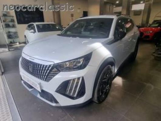 usato PEUGEOT 2008