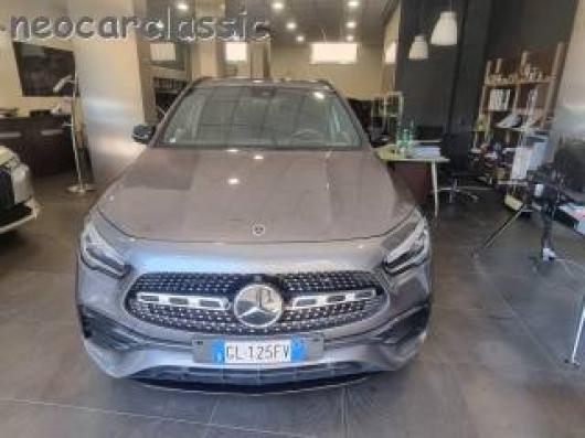 usato MERCEDES GLA 200