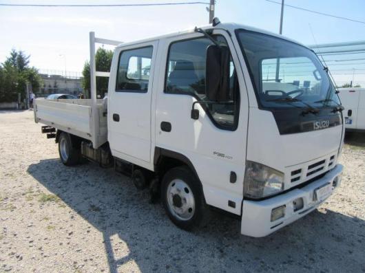 usato ISUZU Altro