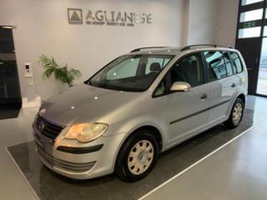 usato VOLKSWAGEN Touran