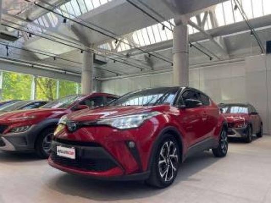 usato TOYOTA C HR