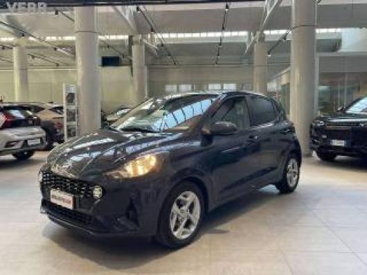 i10