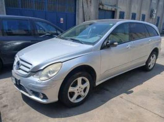 usato MERCEDES R 350