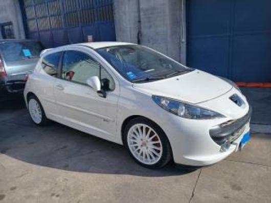 usato PEUGEOT 207