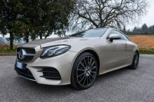 usato MERCEDES E 220