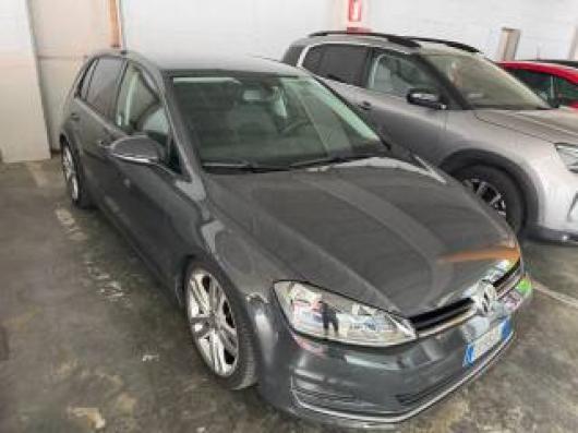 usato VOLKSWAGEN Golf