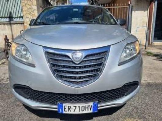 usato LANCIA Ypsilon