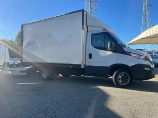 usato IVECO Daily