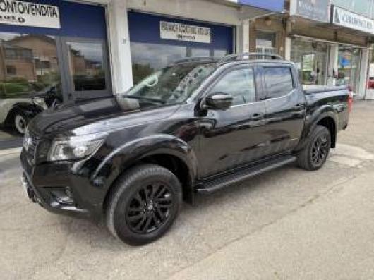 usato NISSAN Navara