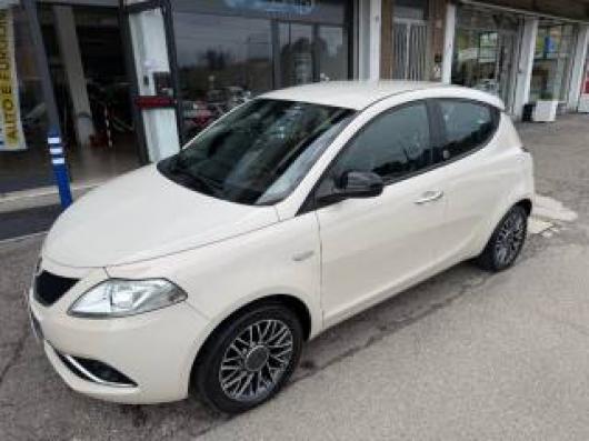Ypsilon