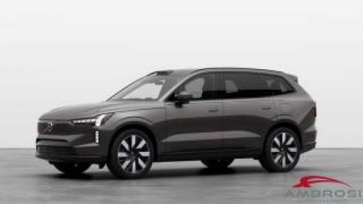 nuovo VOLVO EX90