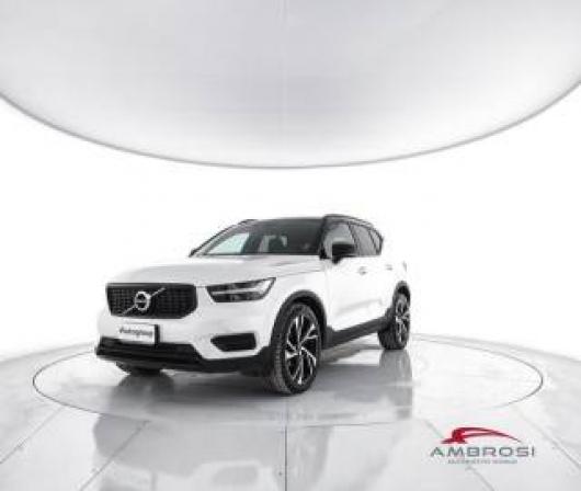 XC40