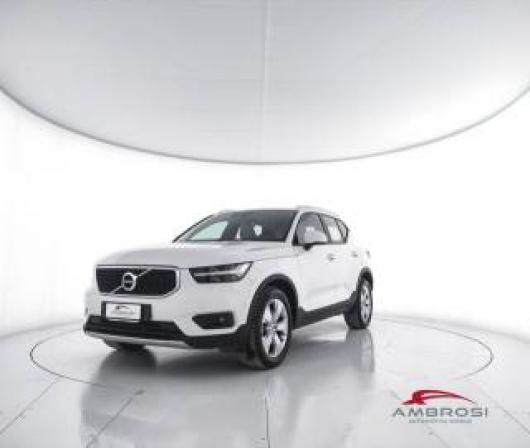 usato VOLVO XC40