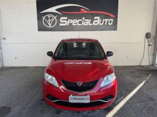 usato LANCIA Ypsilon