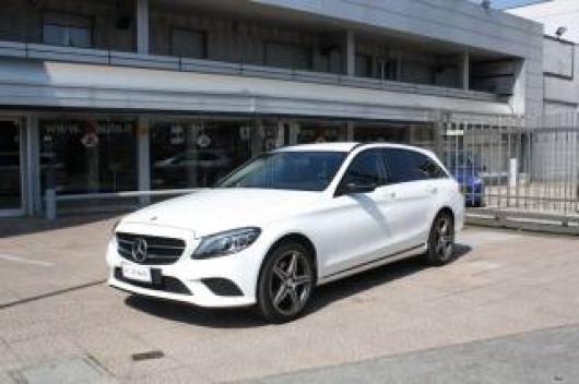 usato MERCEDES C 220