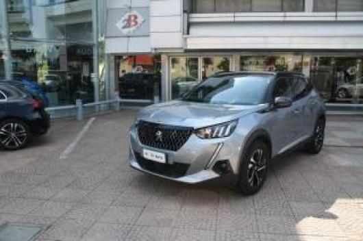 usato PEUGEOT 2008