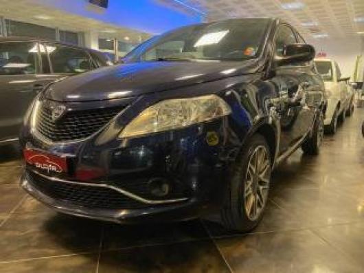 usato LANCIA Ypsilon