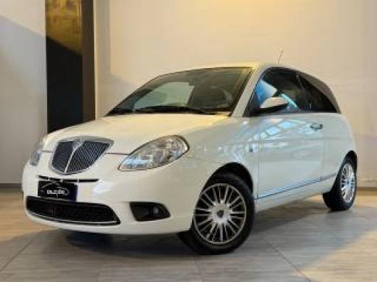 usato LANCIA Ypsilon