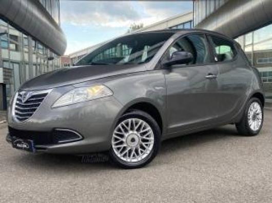 usato LANCIA Ypsilon