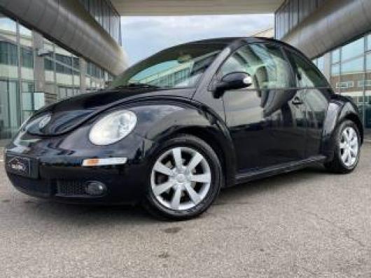 usato VOLKSWAGEN New Beetle