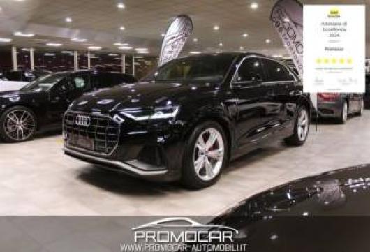 usato AUDI Q8