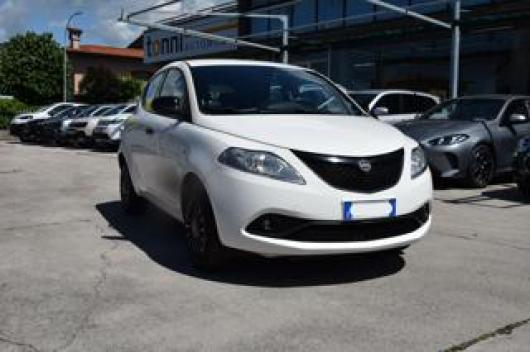 usato LANCIA Ypsilon
