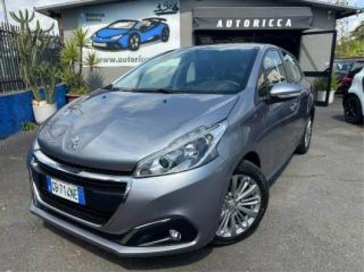 usato PEUGEOT 208