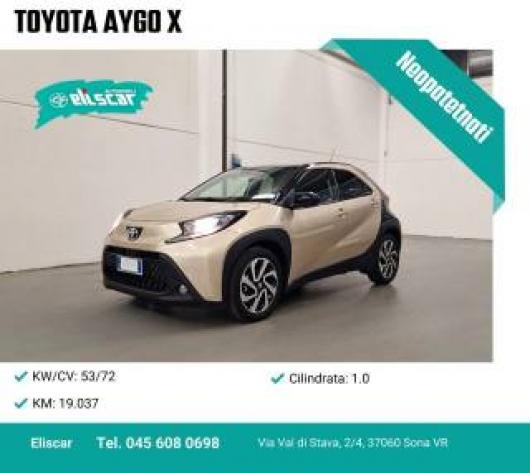 usato TOYOTA Aygo X