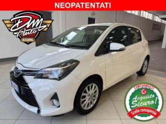 usato TOYOTA Yaris