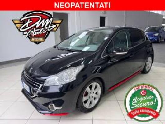 usato PEUGEOT 208