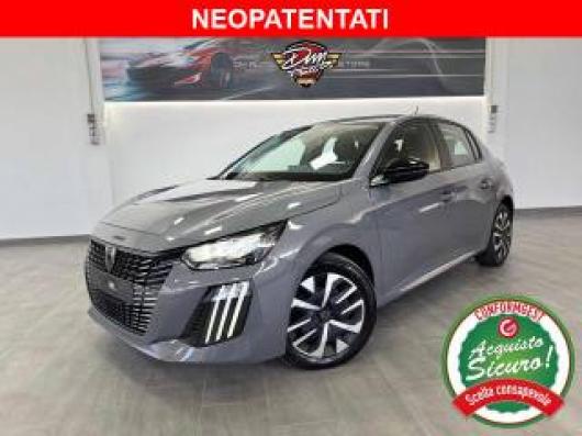 usato PEUGEOT 208