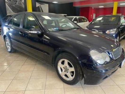 usato MERCEDES C 200