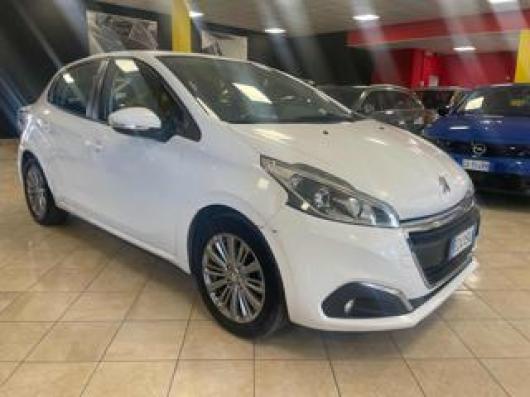 usato PEUGEOT 208