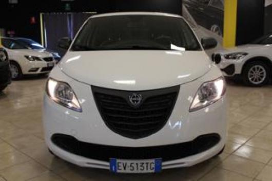 usato LANCIA Ypsilon