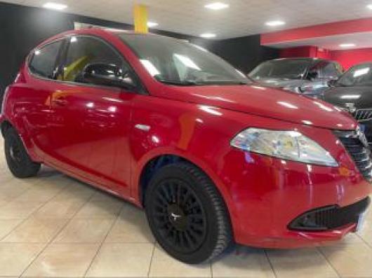 usato LANCIA Ypsilon