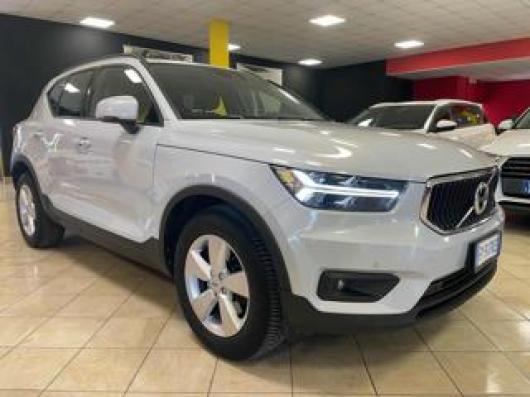 usato VOLVO XC40