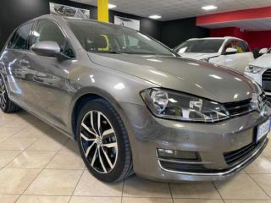usato VOLKSWAGEN Golf