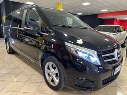 usato MERCEDES V 220