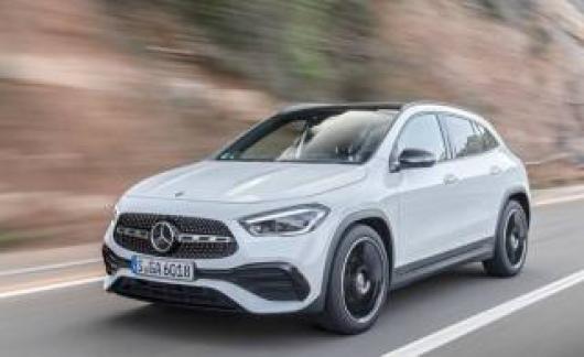 usato MERCEDES GLA 220